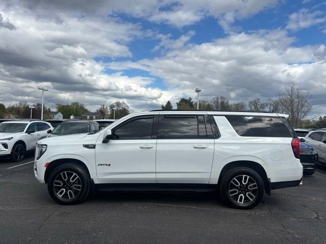 2022 GMC Yukon XL AT4