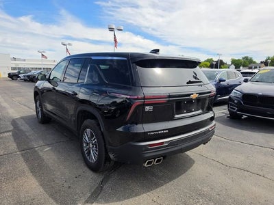 2024 Chevrolet Traverse LS