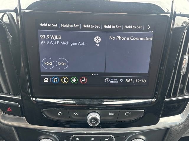 2022 Chevrolet Traverse LT Cloth