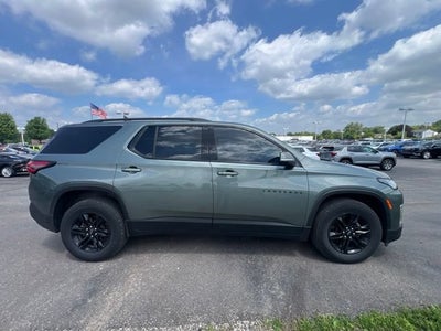 2022 Chevrolet Traverse LT Leather