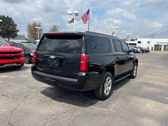 2017 Chevrolet Suburban LT