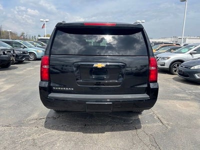 2017 Chevrolet Suburban LT