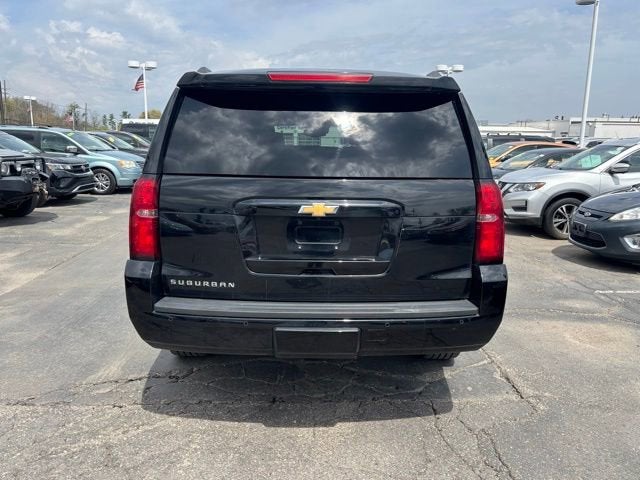 2017 Chevrolet Suburban LT