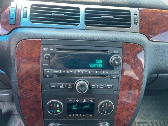 2013 Chevrolet Suburban LT