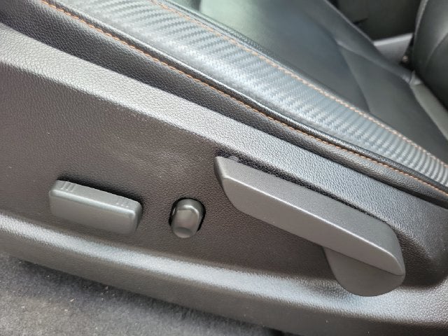 2021 GMC Canyon 4WD AT4 w/Leather