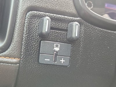 2021 GMC Canyon 4WD AT4 w/Leather