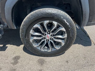 2023 GMC Canyon Denali