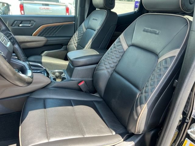 2023 GMC Canyon Denali