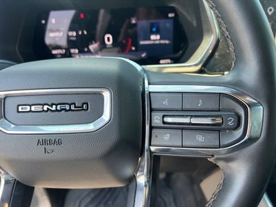 2023 GMC Canyon Denali