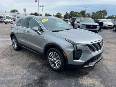 2024 Cadillac XT4 Premium Luxury