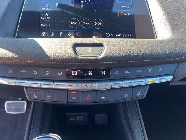 2023 Cadillac XT4 Sport