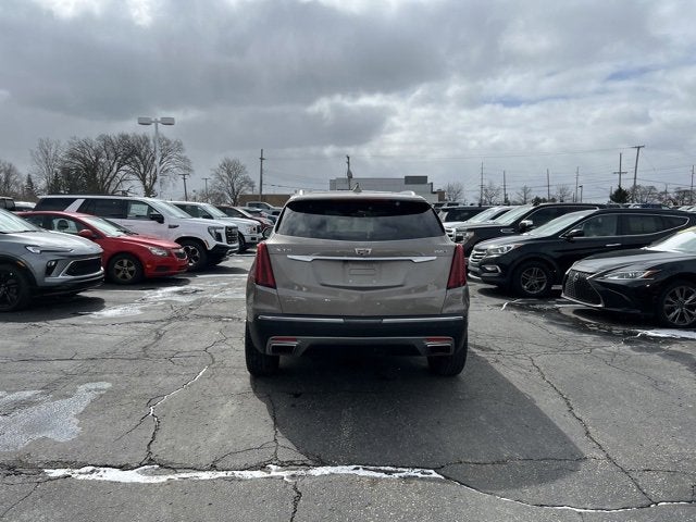 2023 Cadillac XT5 Premium Luxury