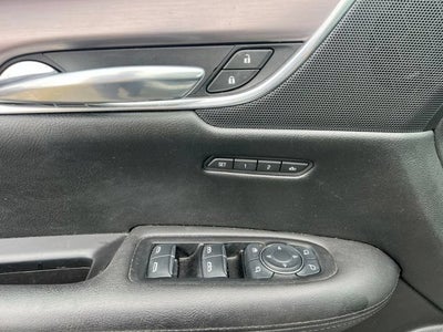 2017 Cadillac XT5 Luxury AWD