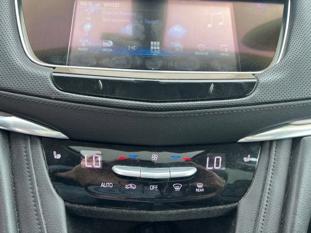 2017 Cadillac XT5 Luxury AWD