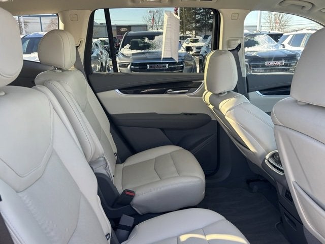 2023 Cadillac XT6 Premium Luxury