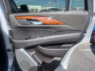 2019 Cadillac Escalade Luxury