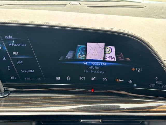 2023 Cadillac Escalade Premium Luxury