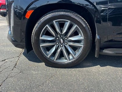 2023 Cadillac Escalade Sport