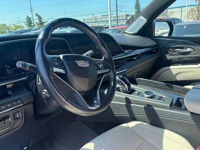 2023 Cadillac Escalade Sport