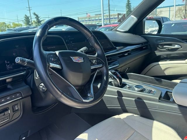 2023 Cadillac Escalade Sport