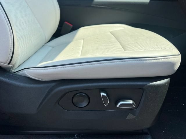 2023 Cadillac Escalade ESV 4WD Sport