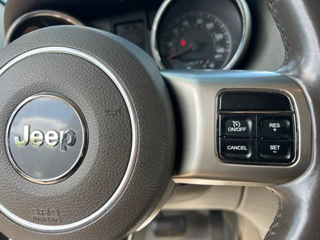2011 Jeep Grand Cherokee Laredo