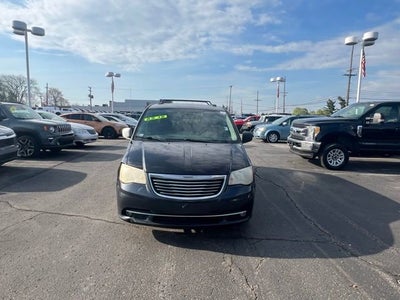 2011 Chrysler Town & Country Touring