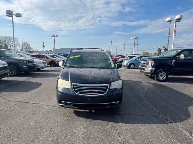 2011 Chrysler Town & Country Touring