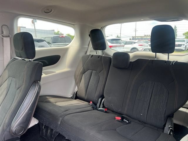 2018 Chrysler Pacifica LX