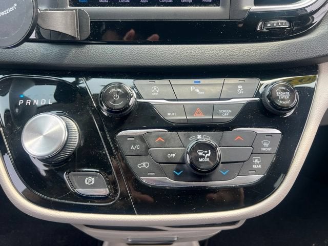 2018 Chrysler Pacifica LX