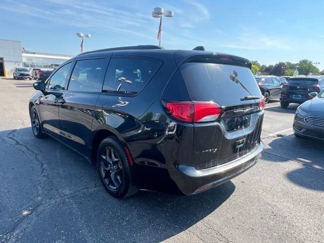 2018 Chrysler Pacifica Touring L Plus