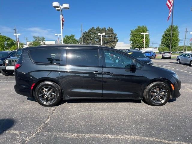 2018 Chrysler Pacifica Touring L Plus
