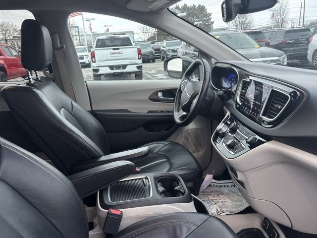 2018 Chrysler Pacifica Touring L Plus