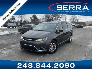 2018 Chrysler Pacifica Touring L Plus