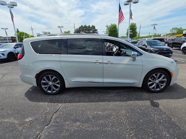 2020 Chrysler Pacifica Limited 35th Anniversary