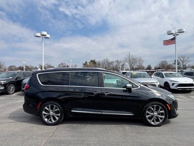 2018 Chrysler Pacifica Limited