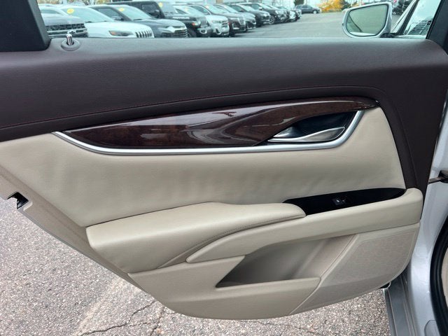 2013 Cadillac XTS Luxury
