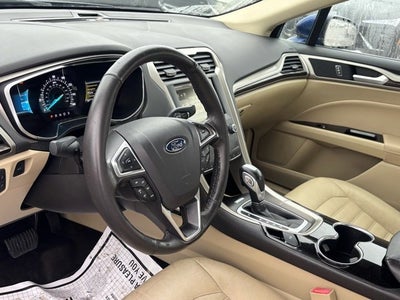 2015 Ford Fusion SE