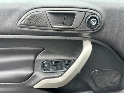 2011 Ford Fiesta SES