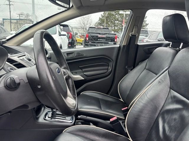 2011 Ford Fiesta SES