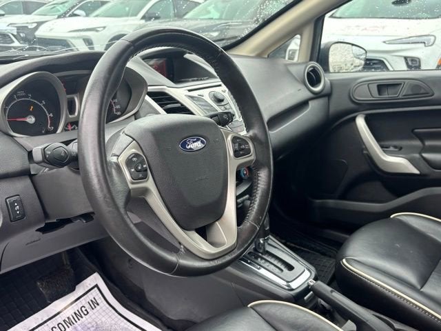 2011 Ford Fiesta SES