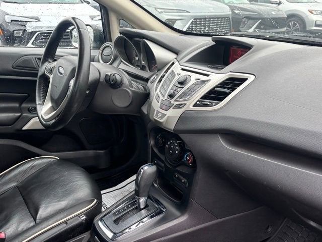 2011 Ford Fiesta SES