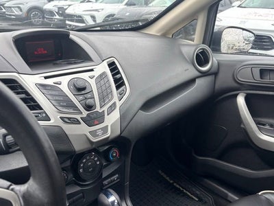 2011 Ford Fiesta SES