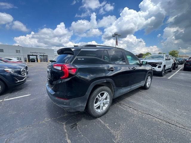 2023 GMC Terrain SLE
