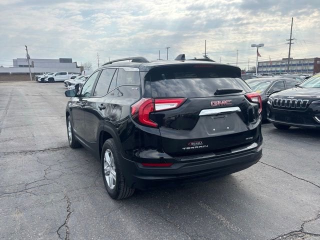 2023 GMC Terrain SLE