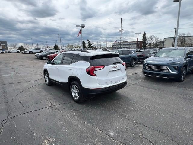 2023 GMC Terrain SLE