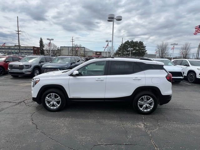 2023 GMC Terrain SLE