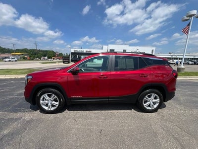 2023 GMC Terrain SLE