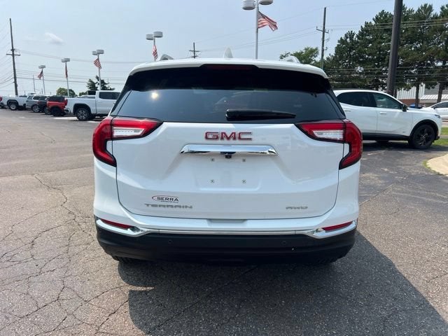 2023 GMC Terrain SLT