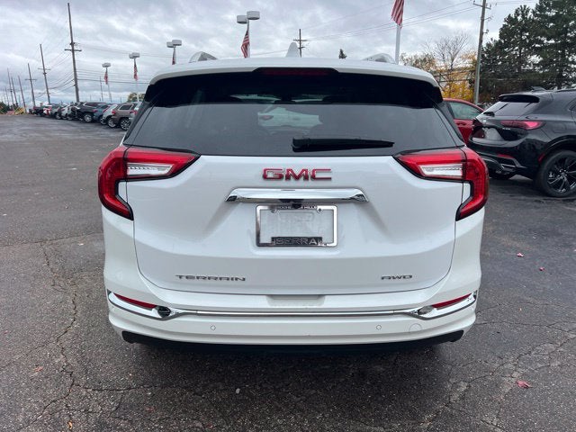 2024 GMC Terrain Denali